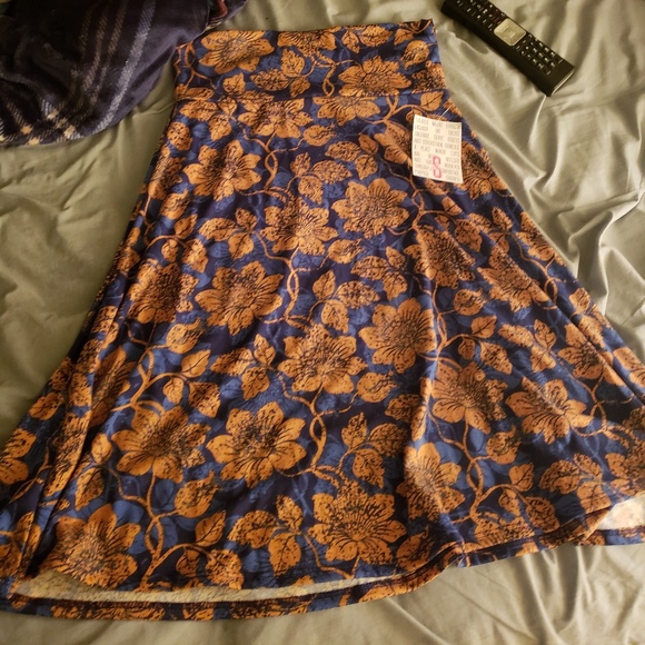 Lularoe azure skirt - Picture 2 of 4